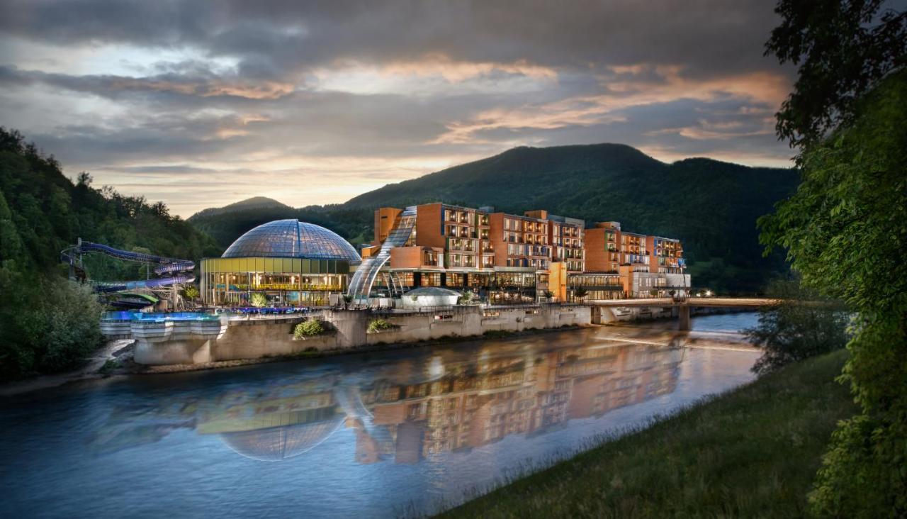 Hotel Thermana Park Lasko**** Superior Экстерьер фото