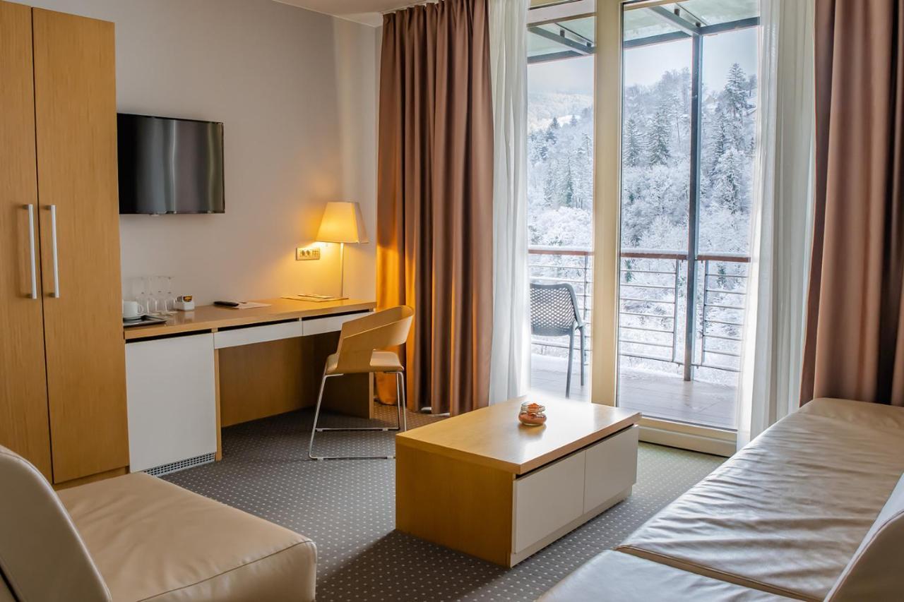 Hotel Thermana Park Lasko**** Superior Экстерьер фото