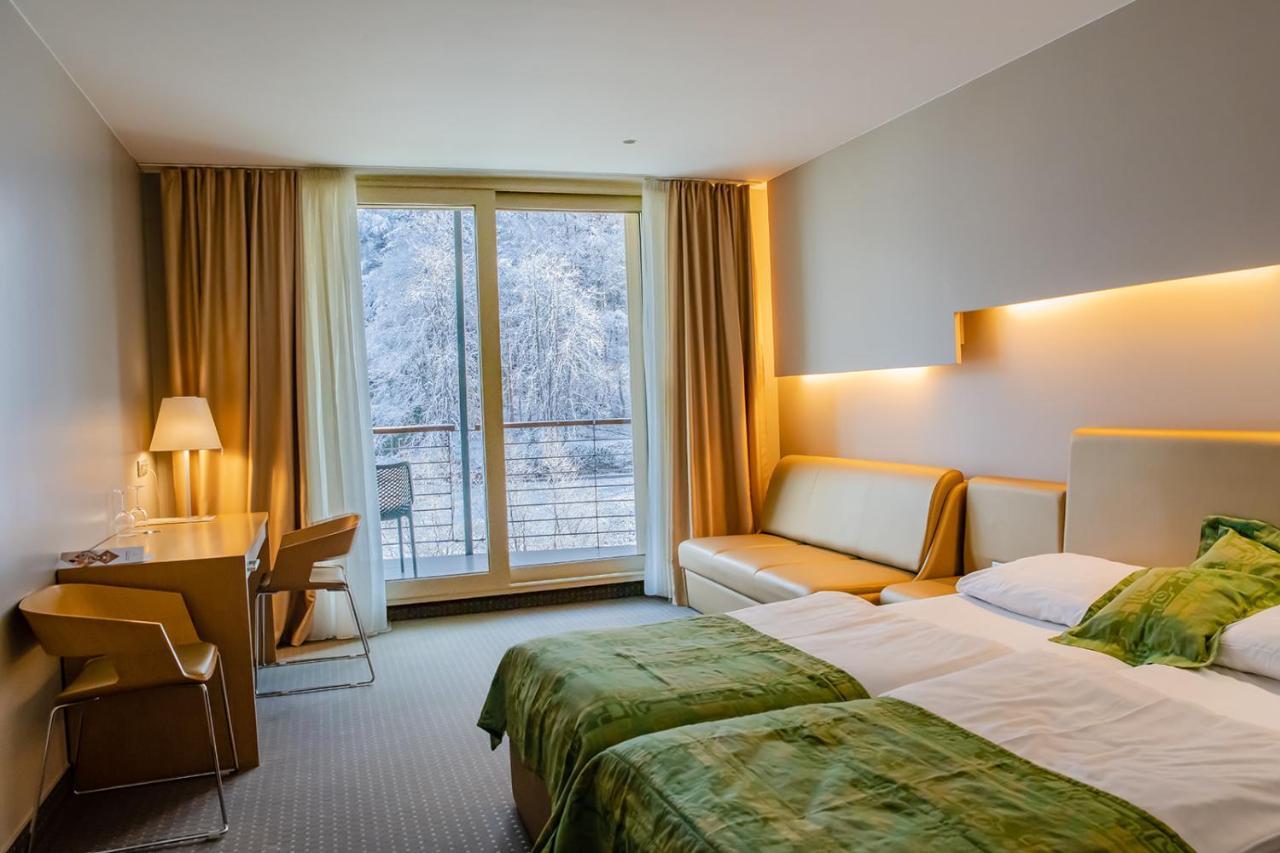Hotel Thermana Park Lasko**** Superior Экстерьер фото