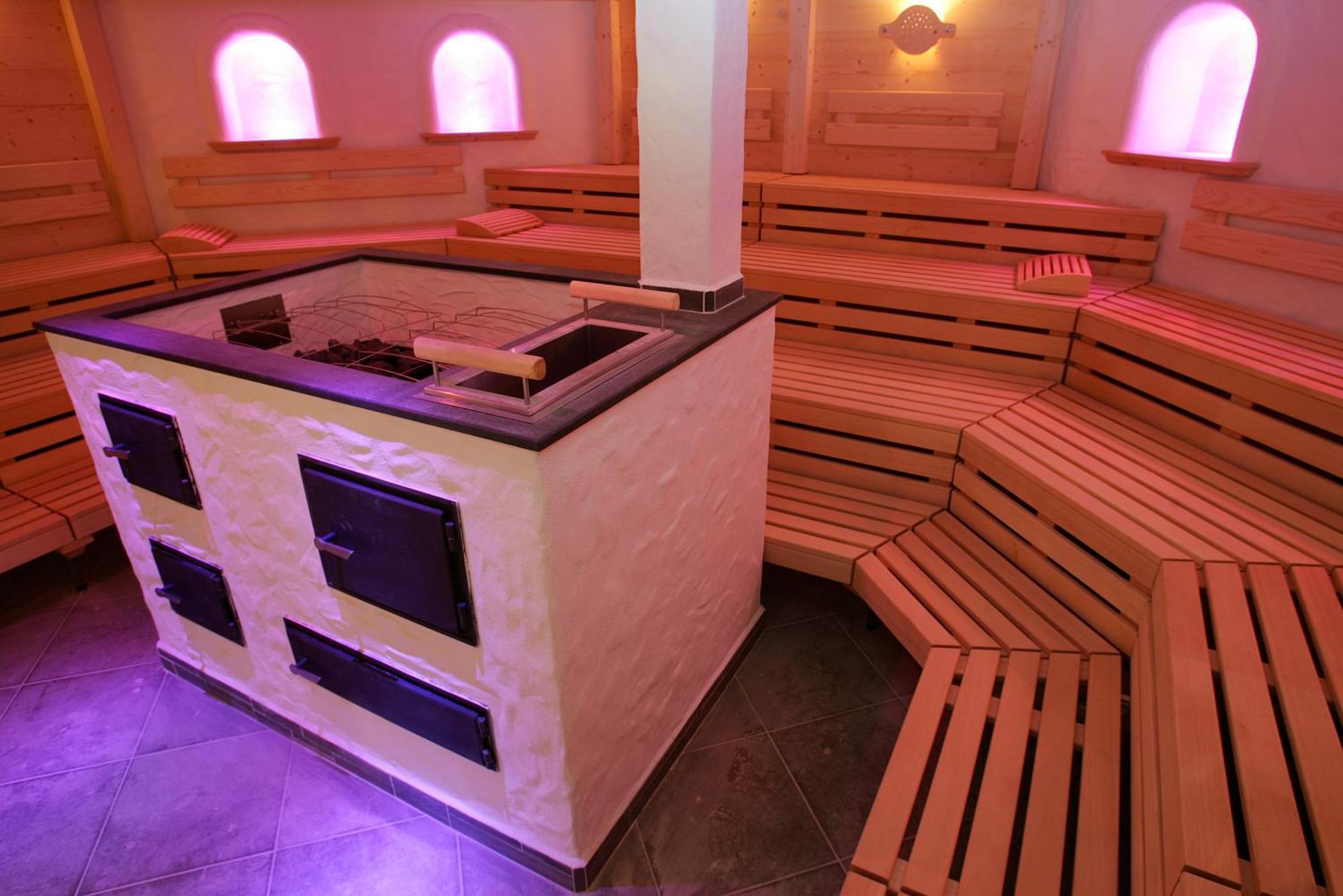 Hotel Thermana Park Lasko**** Superior Экстерьер фото