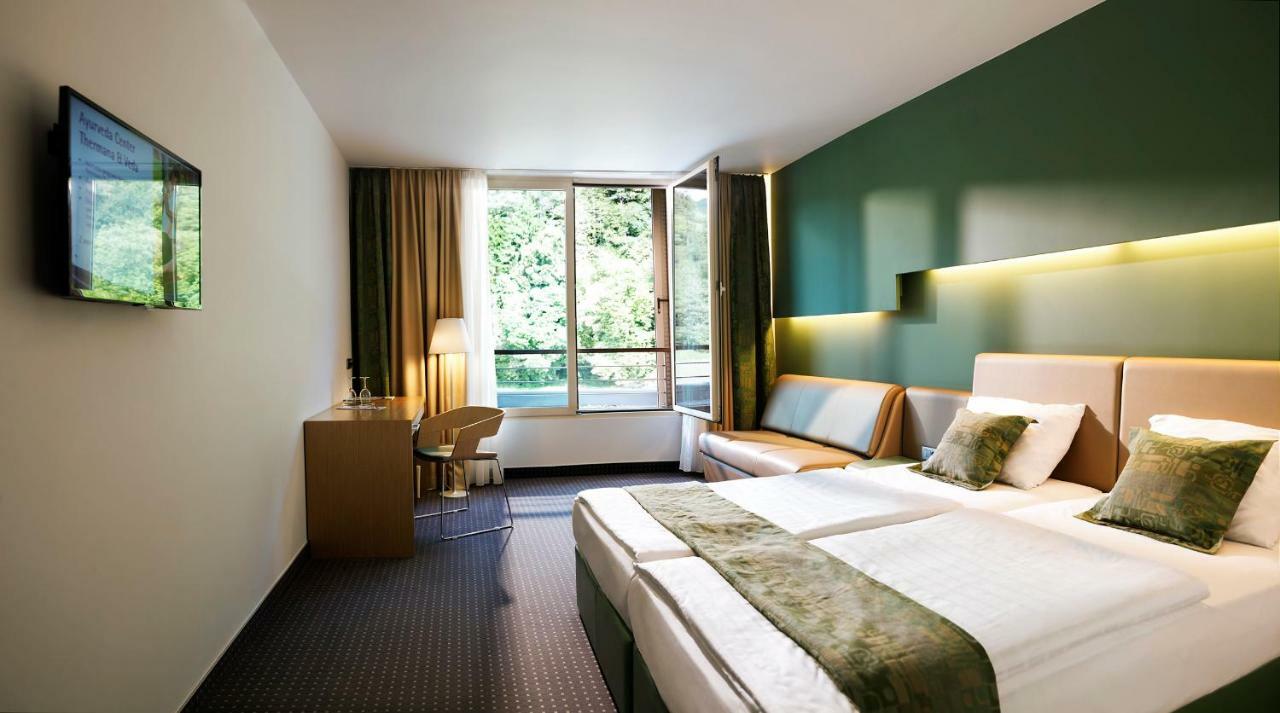 Hotel Thermana Park Lasko**** Superior Экстерьер фото